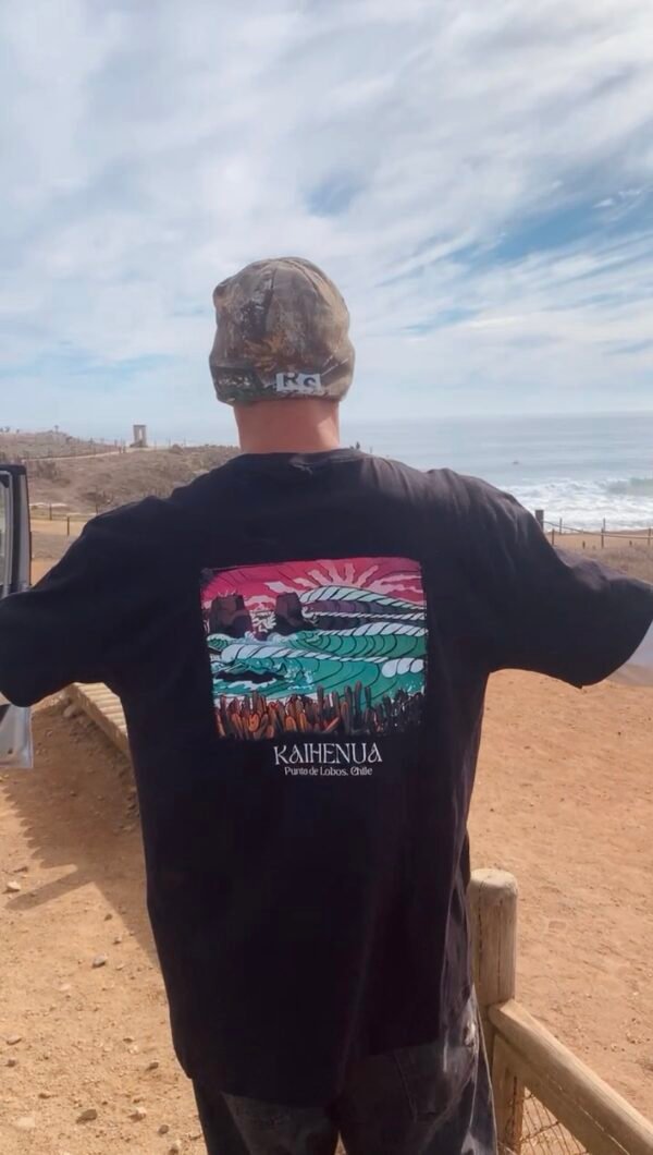 Kaihenua / Punta de Lobos Black T-Shirt