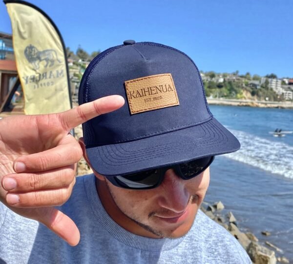 Jockey Tahai by Kaihenua